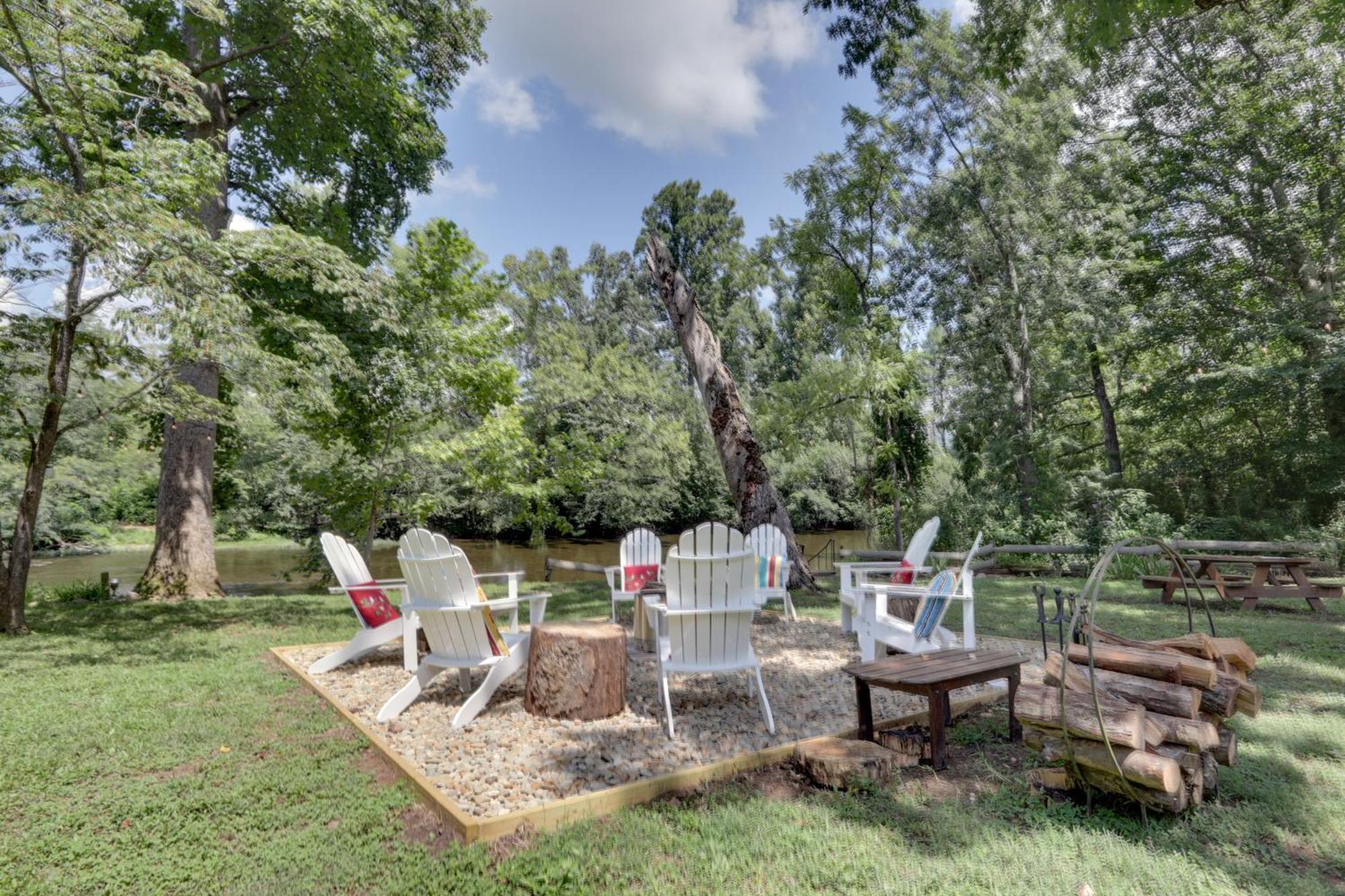 Riverfront Townsend Apt - 18 Miles To Pigeon Forge Екстериор снимка